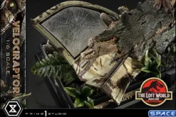 1/6 Scale Velociraptor Legacy Museum Collection Statue
