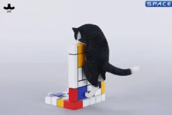 1/6 Scale Wall-Climbing Cat