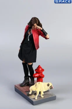 1/6 Scale white Pug leg lift including hydrant base