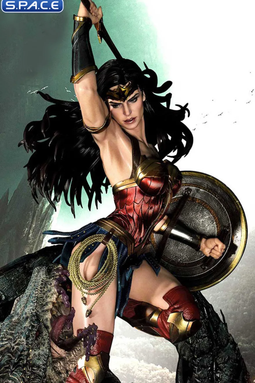 1/3 Scale Wonder Woman versus Hydra Museum Masterline Statue