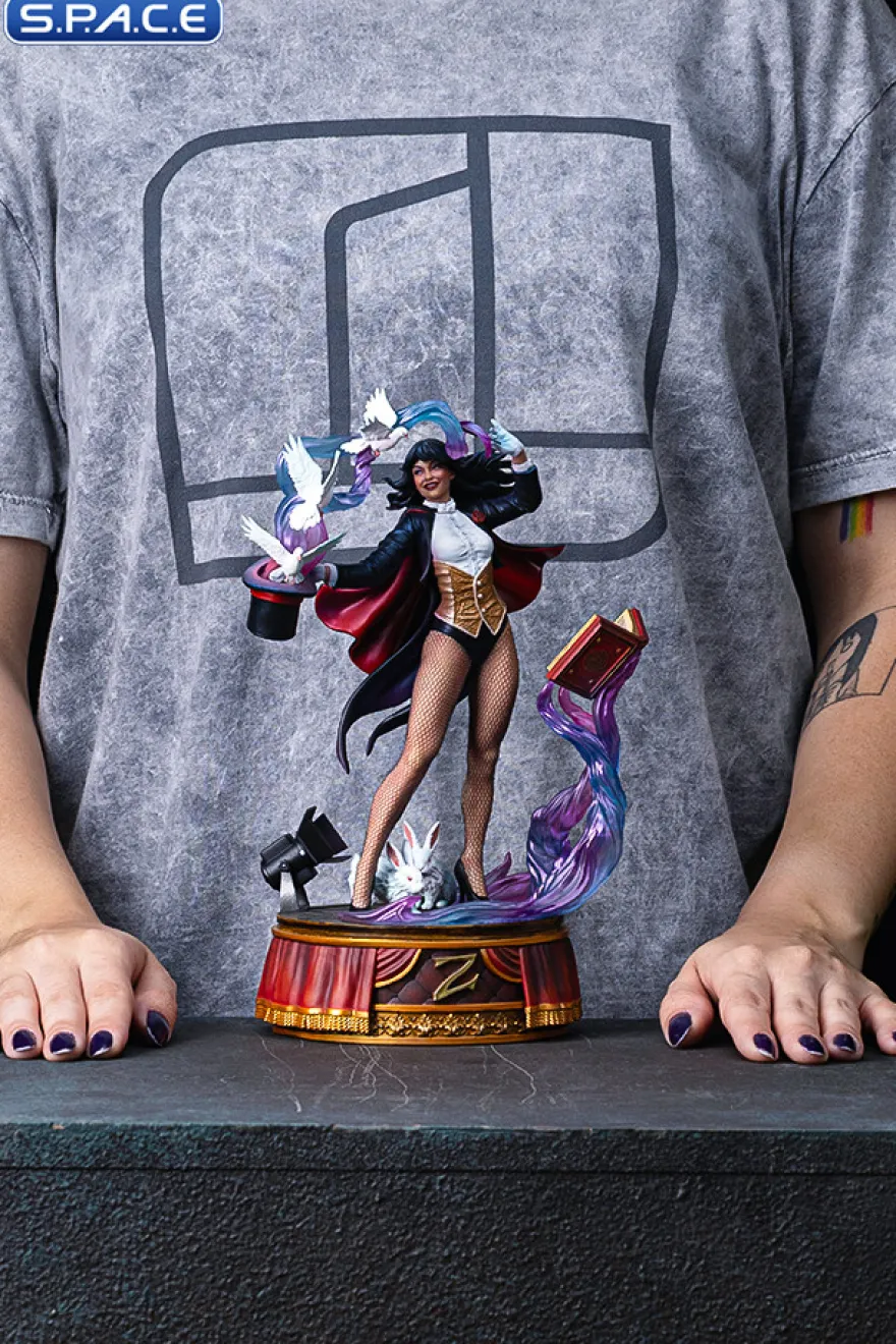 1/10 Scale Zatanna Art Scale Statue