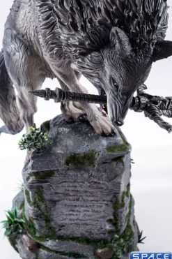 Sif the great grey Wolf Statue