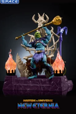 Skeletor & Throne from New Eternia