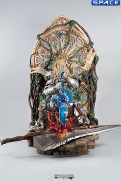 Soul Embrace Siegfried Deluxe Statue