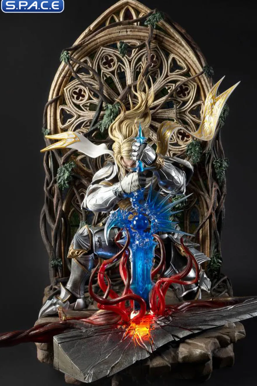 Soul Embrace Siegfried Deluxe Statue