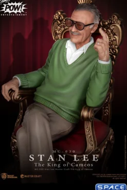 Stan Lee »The King of Cameos« Master Craft Statue