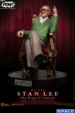 Stan Lee »The King of Cameos« Master Craft Statue