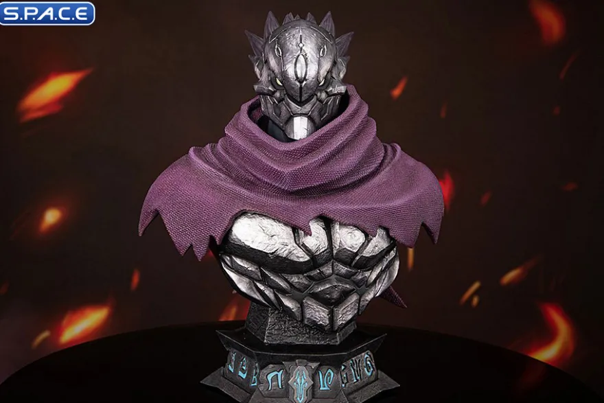 Strife Grand Scale Bust