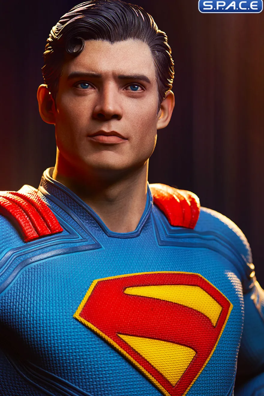 Superman Premium Format Figure