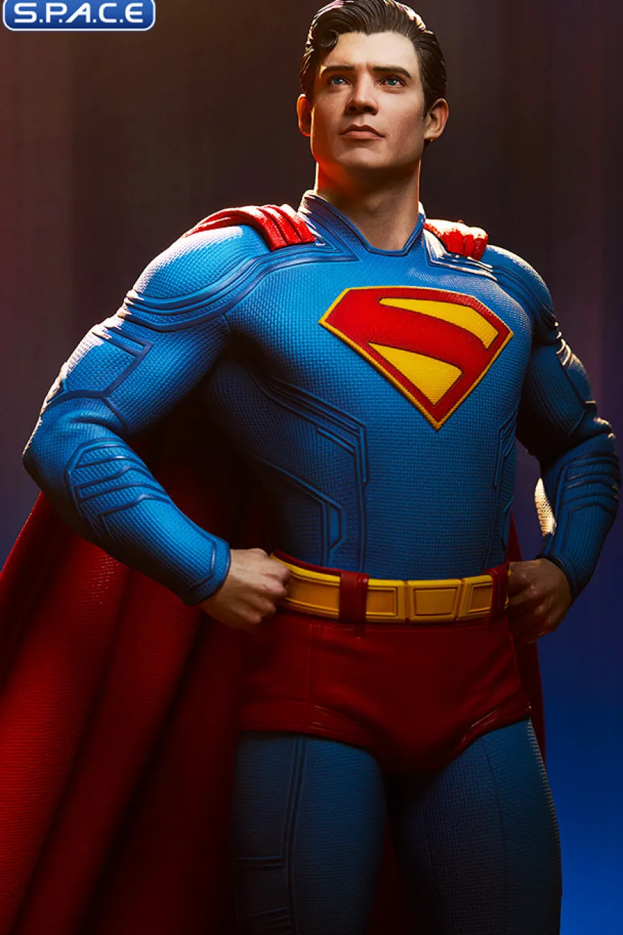 Superman Premium Format Figure