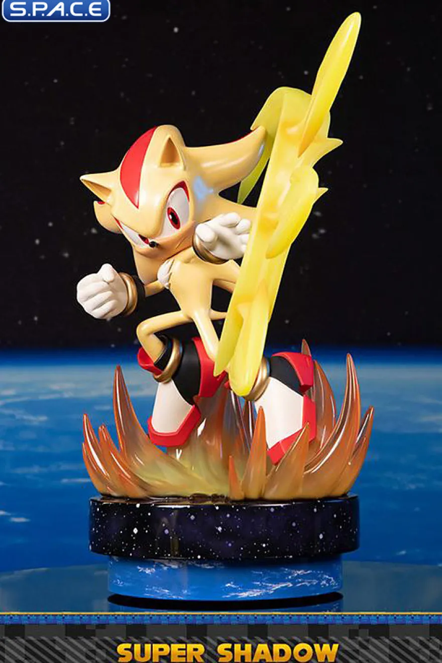 Super Shadow Statue