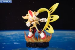 Super Shadow Statue