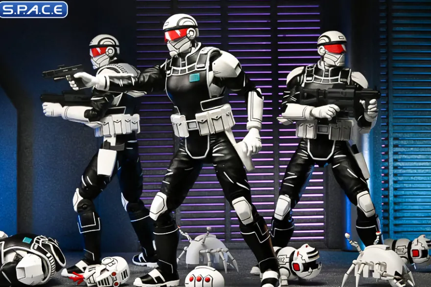 Synja Commando with Mousers