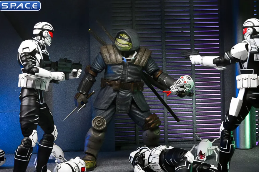 Synja Commando with Mousers