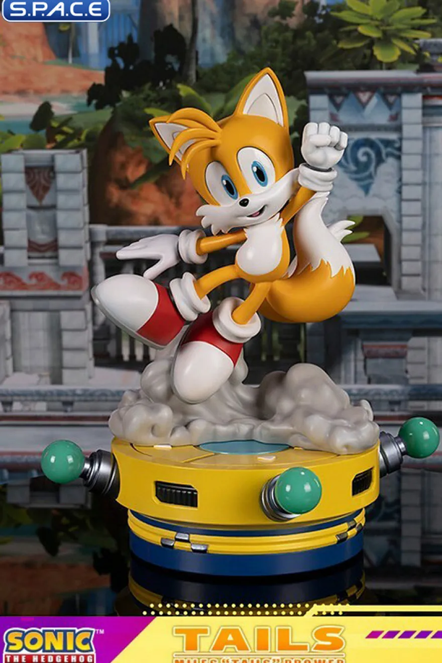 Tails Statue