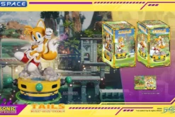 Tails Statue