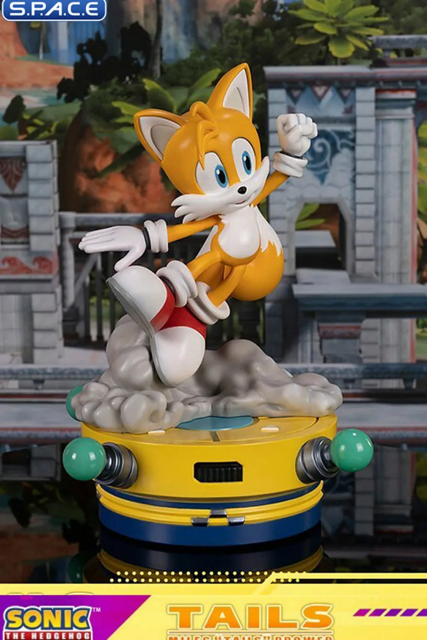 Tails Statue