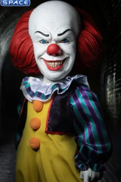 Talking Pennywise Mezco Designer Series