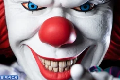 Talking Pennywise Mezco Designer Series