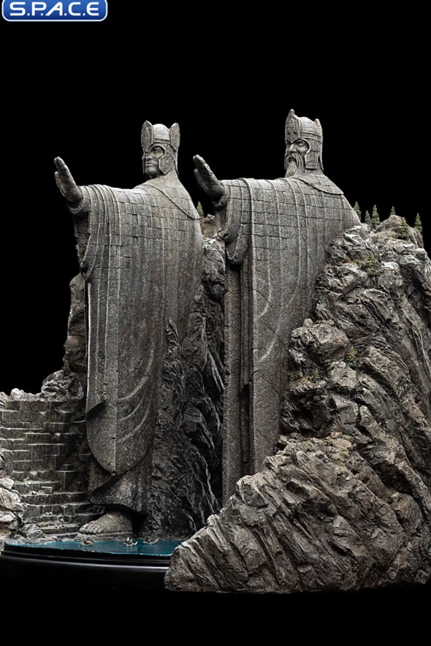 The Argonath Environment
