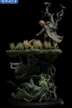 The Dead Marshes Masters Collection Statue