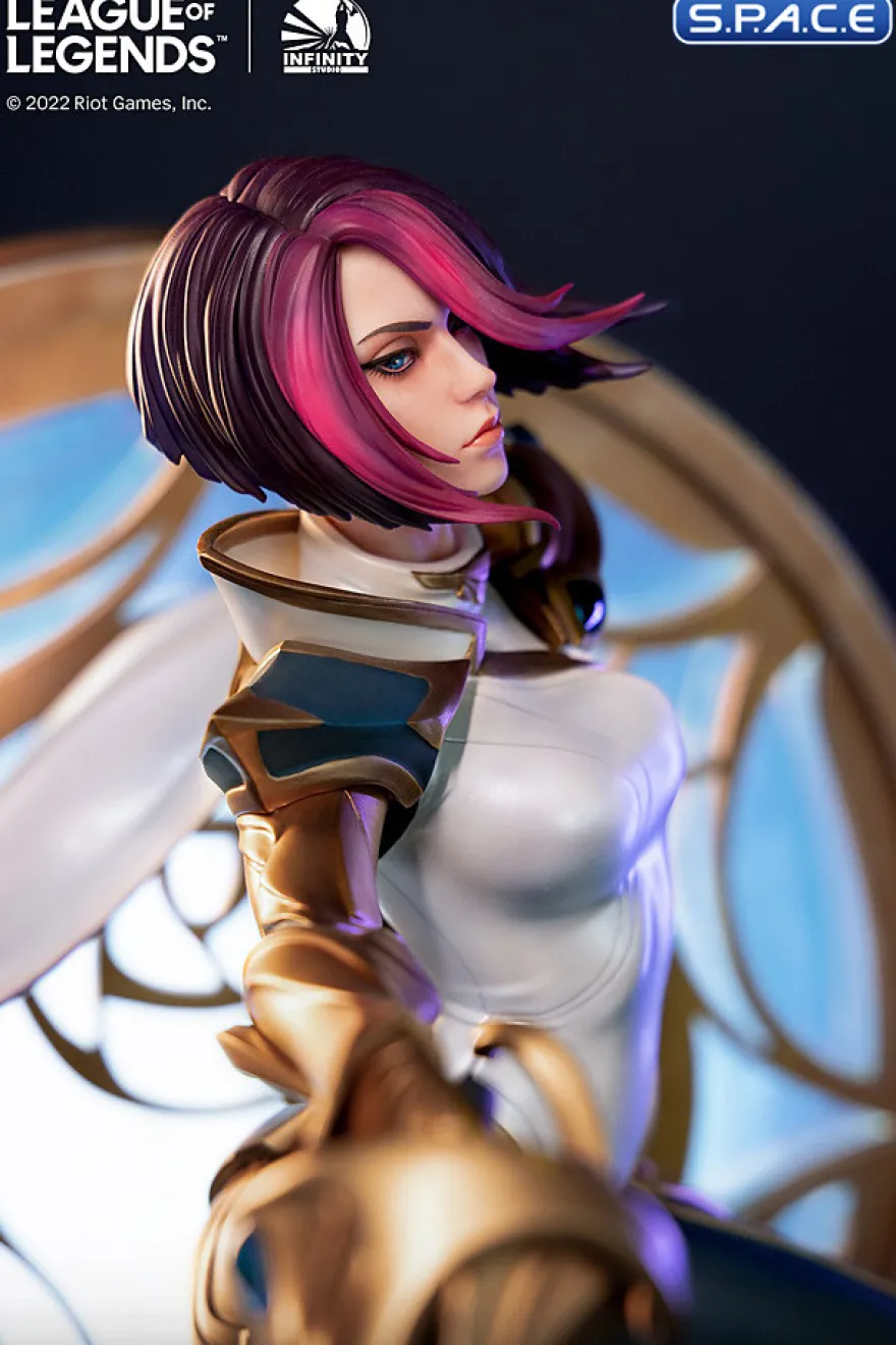 The Grand Duelist Fiora Laurent Statue