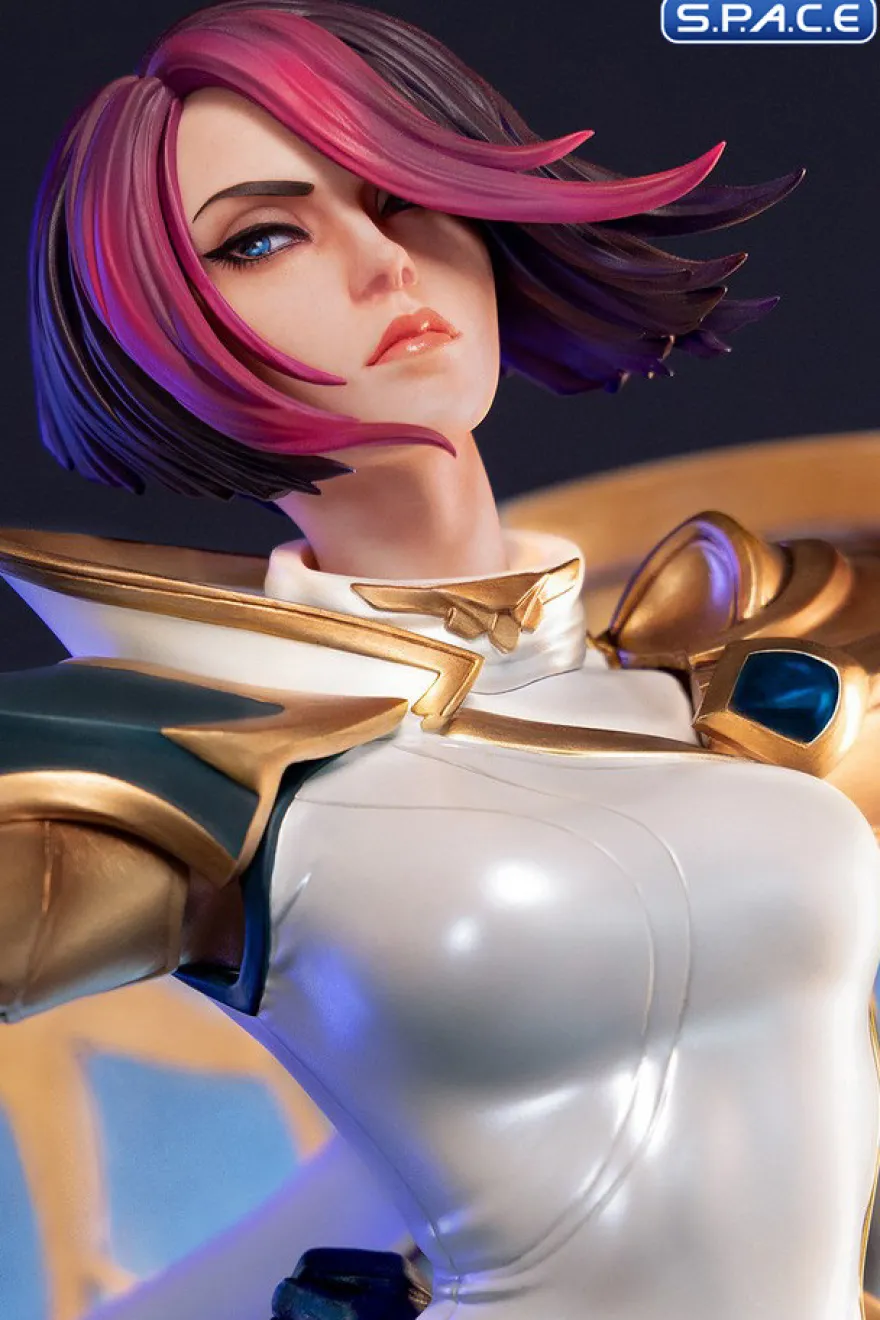 The Grand Duelist Fiora Laurent Statue