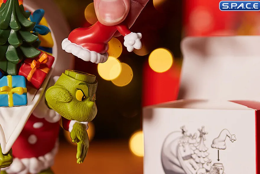 The Grinch Countdown Character