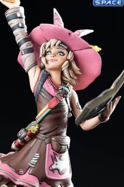 Tina the Bunker Master PVC Statue