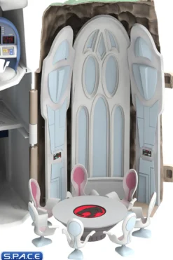 Ultimate Cats' Lair - Regular Edition