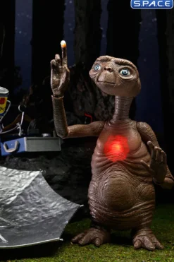 Ultimate Deluxe E.T. with LED Chest 40th Anniversary