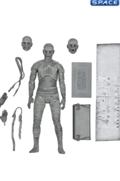 Ultimate Mummy - black & white ver.