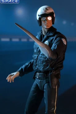Ultimate T-1000 Motorcycle Cop