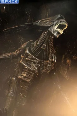 Ultra Deluxe Alien Queen