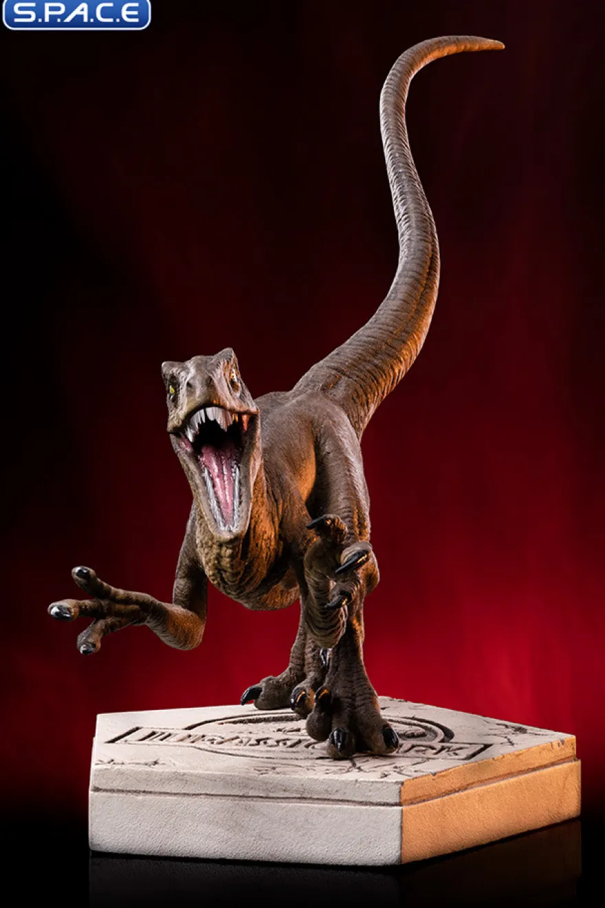 Velociraptor A Jurassic Park Icons Mini-Statue