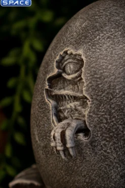 Velociraptor Egg Statue & Cane Replica (Jurassic Park)