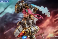 Vi Statue