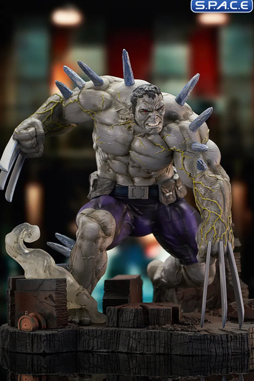 Weapon Hulk Premier Collection Statue