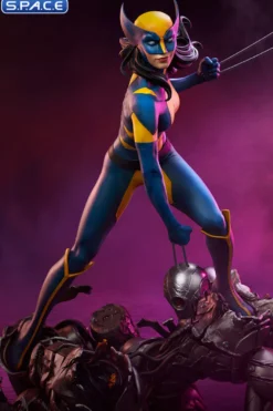 Wolverine: X-23 Uncaged Premium Format Figure