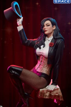 Zatanna Premium Format Figure